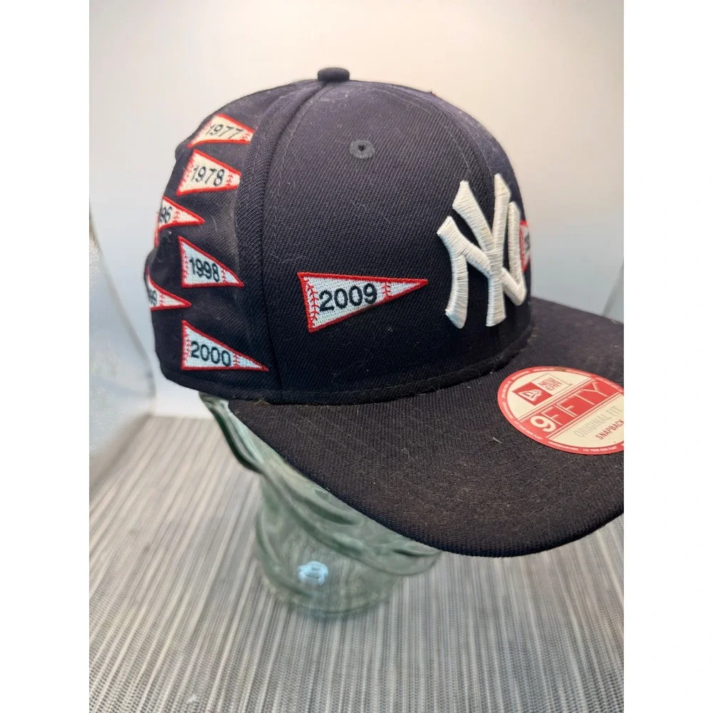 New Era 9FIFTY New York Yankees Spike Lee Joint Pennant Snapback Hat Navy OSFA